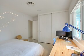 Funky Palm Springs Paradise Near Golf Courses