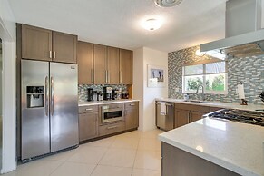 Funky Palm Springs Paradise Near Golf Courses