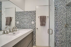 Funky Palm Springs Paradise Near Golf Courses