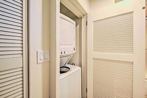 Oceanfront Condo w/ 2 Lanais, Walk to Beach!