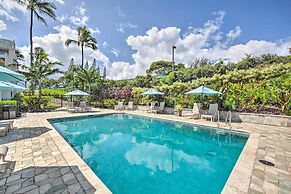 Oceanfront Condo w/ 2 Lanais, Walk to Beach!