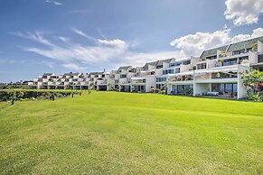 Oceanfront Condo w/ 2 Lanais, Walk to Beach!