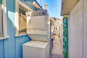 Quaint Avalon Cottage < Half-mi to Beaches!
