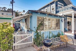 Quaint Avalon Cottage < Half-mi to Beaches!