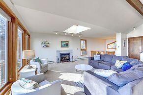 Private Beach & Deck: Spacious Lake Michigan Home