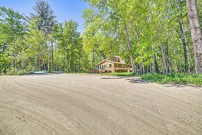 Private Beach & Deck: Spacious Lake Michigan Home