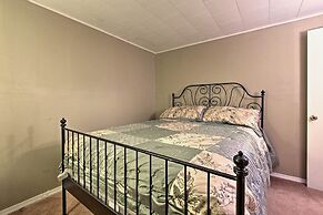 Cozy Arrowhead Lake Home w/ Sunroom + Pool Access!