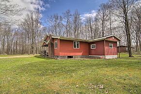 Rustic & Modern Russell Cabin w/ Grill + Deck