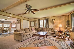 Rustic & Modern Russell Cabin w/ Grill + Deck