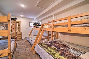 Rustic & Modern Russell Cabin w/ Grill + Deck