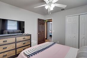 Spacious Wellington Vacation Rental - Private Pool