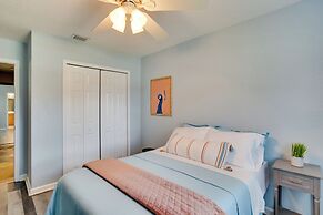 Spacious Wellington Vacation Rental - Private Pool