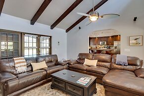 Spacious Wellington Vacation Rental - Private Pool