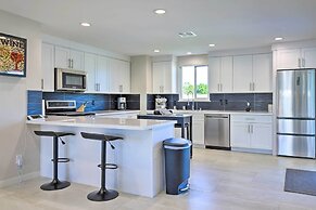 Palm Springs Pad w/ Outdoor Kitchen + Views!