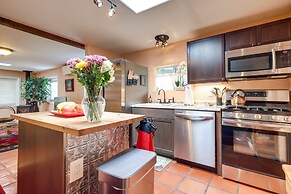 Charming Santa Fe Vacation Rental - Near Casino