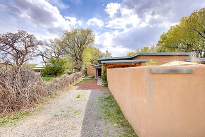 Charming Santa Fe Vacation Rental - Near Casino