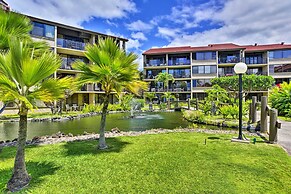 Lahaina Resort Retreat w/ Pool & Ocean Views!