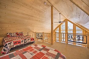 Sunny Forest Cabin w/ Views of Pikes Peak Mtn!