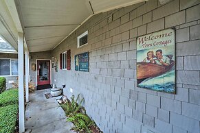 Anacortes Condo ~ 1 Mi to Marina & Fidalgo Bay!