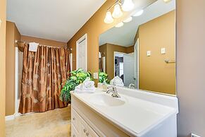 2 Mi to Ski Resort: Beech Mtn Home w/ Fire Pit!