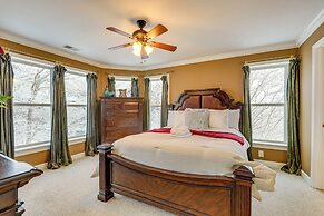 2 Mi to Ski Resort: Beech Mtn Home w/ Fire Pit!