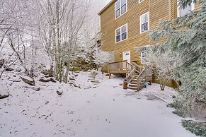 2 Mi to Ski Resort: Beech Mtn Home w/ Fire Pit!