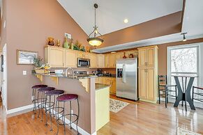 2 Mi to Ski Resort: Beech Mtn Home w/ Fire Pit!