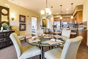 Branson Condo w/ Pool Access & Views, 3 Mi Dtwn!