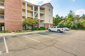 Branson Condo w/ Pool Access & Views, 3 Mi Dtwn!