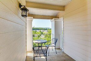 Branson Condo w/ Pool Access & Views, 3 Mi Dtwn!