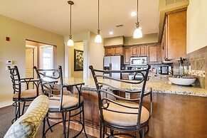 Branson Condo w/ Pool Access & Views, 3 Mi Dtwn!