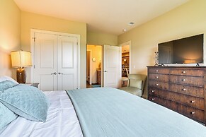 Branson Condo w/ Pool Access & Views, 3 Mi Dtwn!