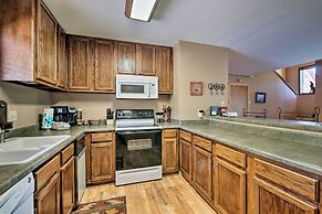 Cabin-style Condo w/ Deck Near Angel Fire Resort