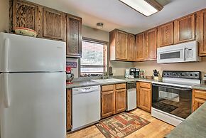 Cabin-style Condo w/ Deck Near Angel Fire Resort
