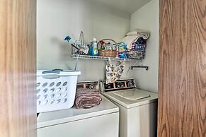 Cabin-style Condo w/ Deck Near Angel Fire Resort