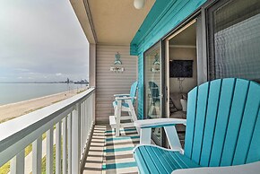 Updated Front Beach Condo w/ Resort Amenities!