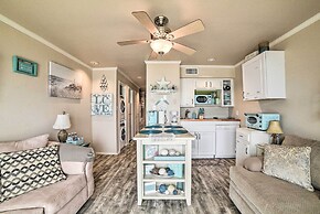 Updated Front Beach Condo w/ Resort Amenities!