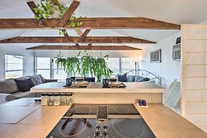 Water Views + Deck: Gun Barrel City Cottage!