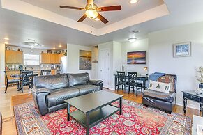 Steps to Surfside Beach: Ada-friendly Home