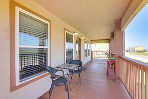 Steps to Surfside Beach: Ada-friendly Home