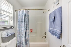 Steps to Surfside Beach: Ada-friendly Home