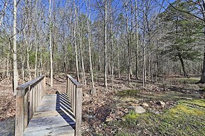 Serene Cabins w/ Decks & 8 Acres on Kiamichi River
