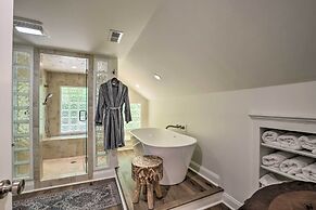 Butterfly Creek Columbus Estate on 3 Acres!