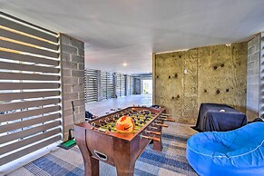 3 Decks & Water Views: Breezy Home in Hilton Head