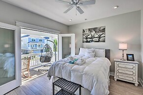 3 Decks & Water Views: Breezy Home in Hilton Head