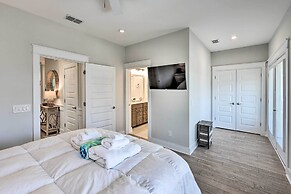 3 Decks & Water Views: Breezy Home in Hilton Head