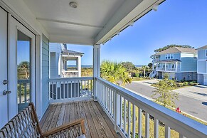 3 Decks & Water Views: Breezy Home in Hilton Head