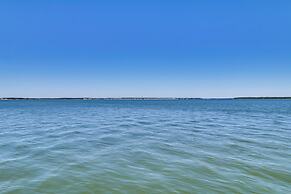 Walk to Ocean City Beach: Family Condo w/ Pool