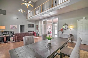 Starkvegas Clubhouse ~ 2 Mi to MSU Campus!