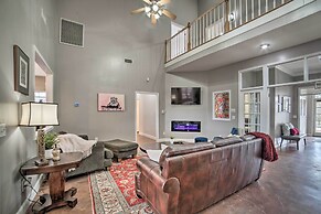 Starkvegas Clubhouse ~ 2 Mi to MSU Campus!